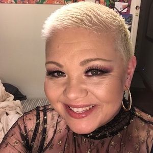 Meet your Posher, Donna